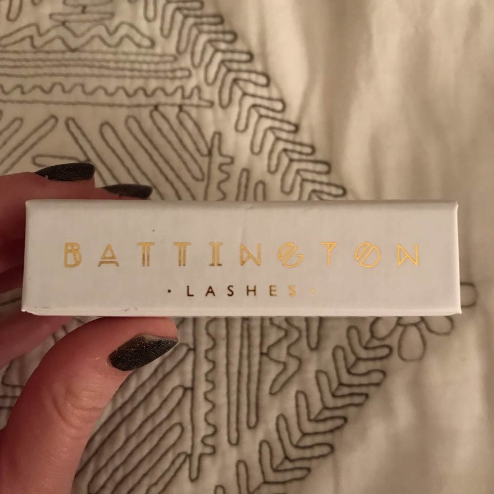 Eyelashes! - Picture 2 of 2